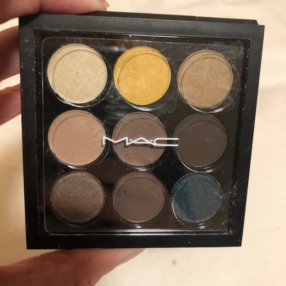 MAC Eyeshadow Palette